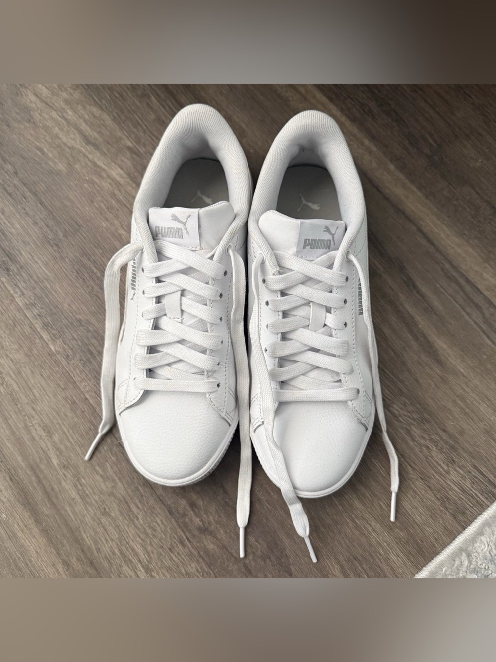 Puma Vikky V3 Sneaker Women's Size 7, White